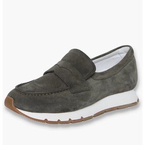 NWT VOILE BLANCHE Julia Hybrid Loafer Sneaker in Army Green